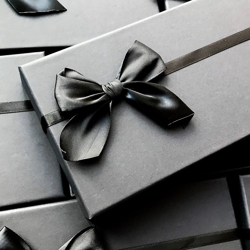 2019 YUAN Yuan Christmas Gift Box Packaging Service - อื่นๆ - กระดาษ สีดำ