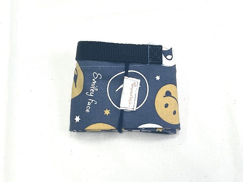 Smile Quick Fold Storage Tote Bag-Blue - กระเป๋าถือ - ผ้าฝ้าย/ผ้าลินิน สีน้ำเงิน
