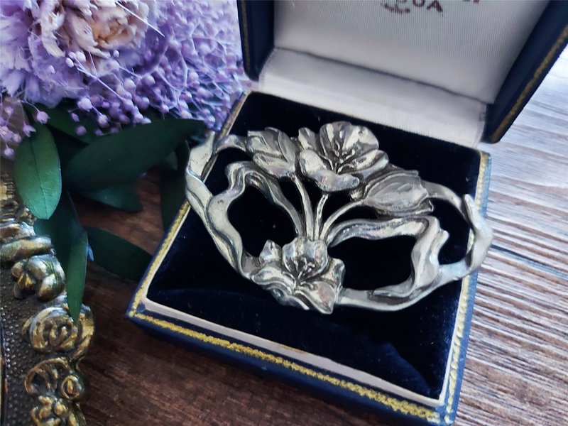 現貨在台-Seagull Pewter菡萏花開錫製胸針【加拿大時尚珠寶】 - 胸針 - 其他材質 銀色