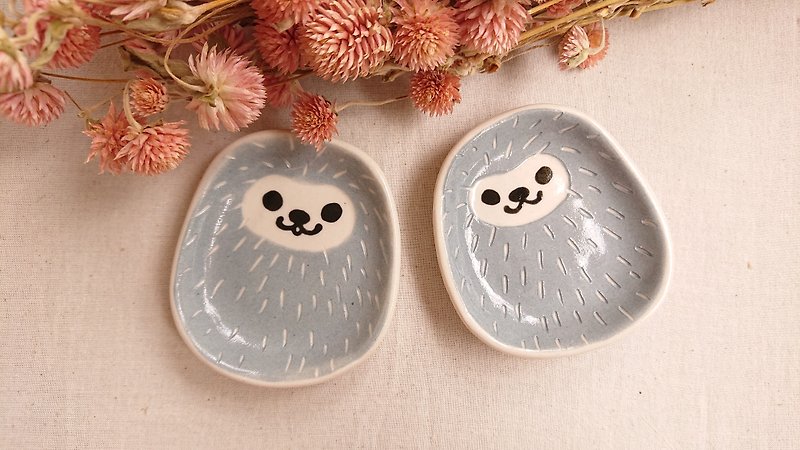 Hey! Bird friend! Hedgehog bird egg shape dish - Small Plates & Saucers - Porcelain Gray