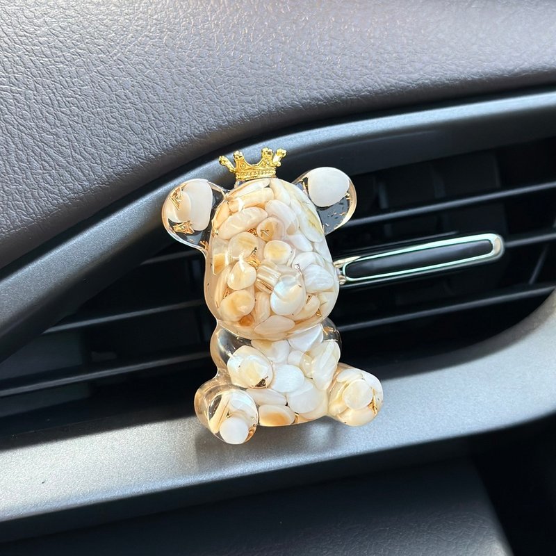 Crystal Bear Air Vent Clip Diffuser Set [Safe Driving Fragrance Gift] Comes with Rose Essential Oil - ของวางตกแต่ง - คริสตัล หลากหลายสี