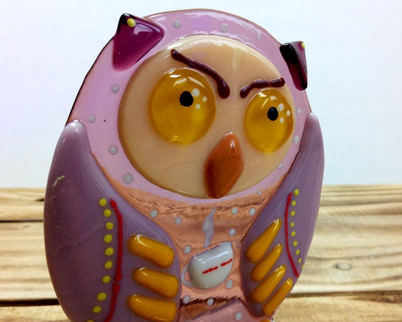 Fused glass owl, home decor, desktop glass figurine. - 擺飾/家飾品 - 玻璃 紫色