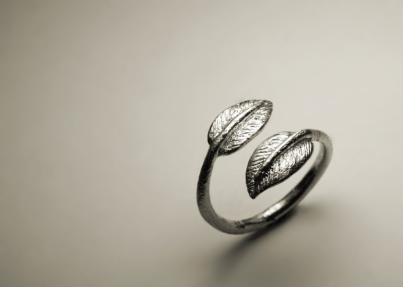 雙小葉開口戒指 - 戒指 - 其他金屬 銀色