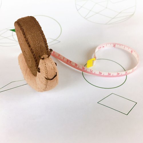 Chameleon tape measure - Shop woozywoolly Other - Pinkoi