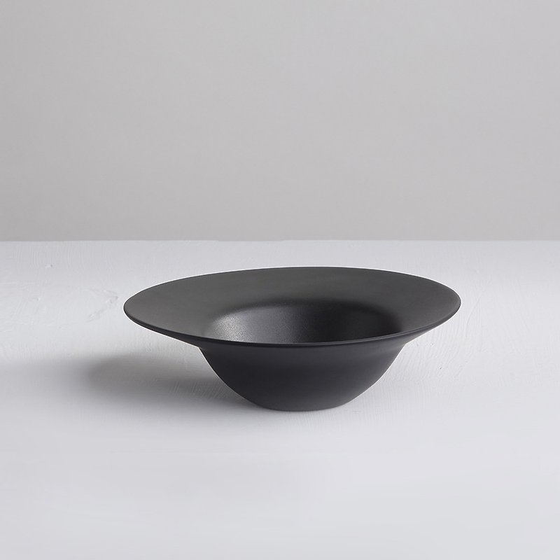 [3,co] Ocean Soup Bowl (Small)-Black - Bowls - Porcelain Black