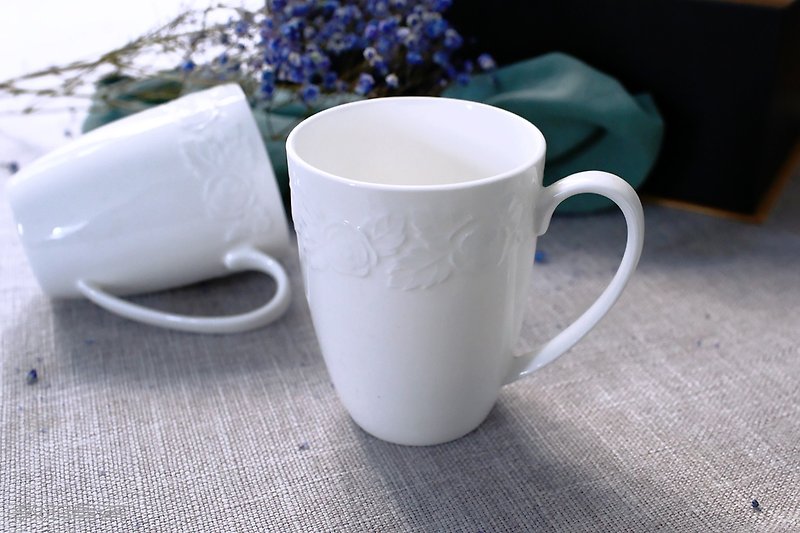 Rose Bone China Mug - Mugs - Porcelain 