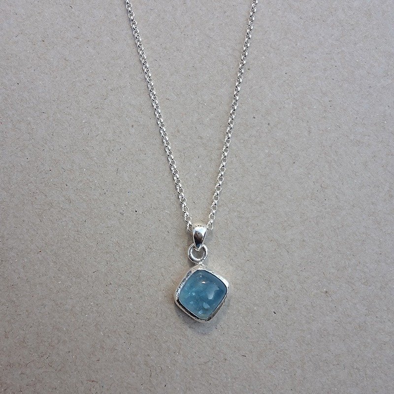 Sea Blue Pendant NO.04 Sterling Silver Silver Pendant - Silver Necklace - Natural Stone - สร้อยคอ - เครื่องเพชรพลอย สีน้ำเงิน