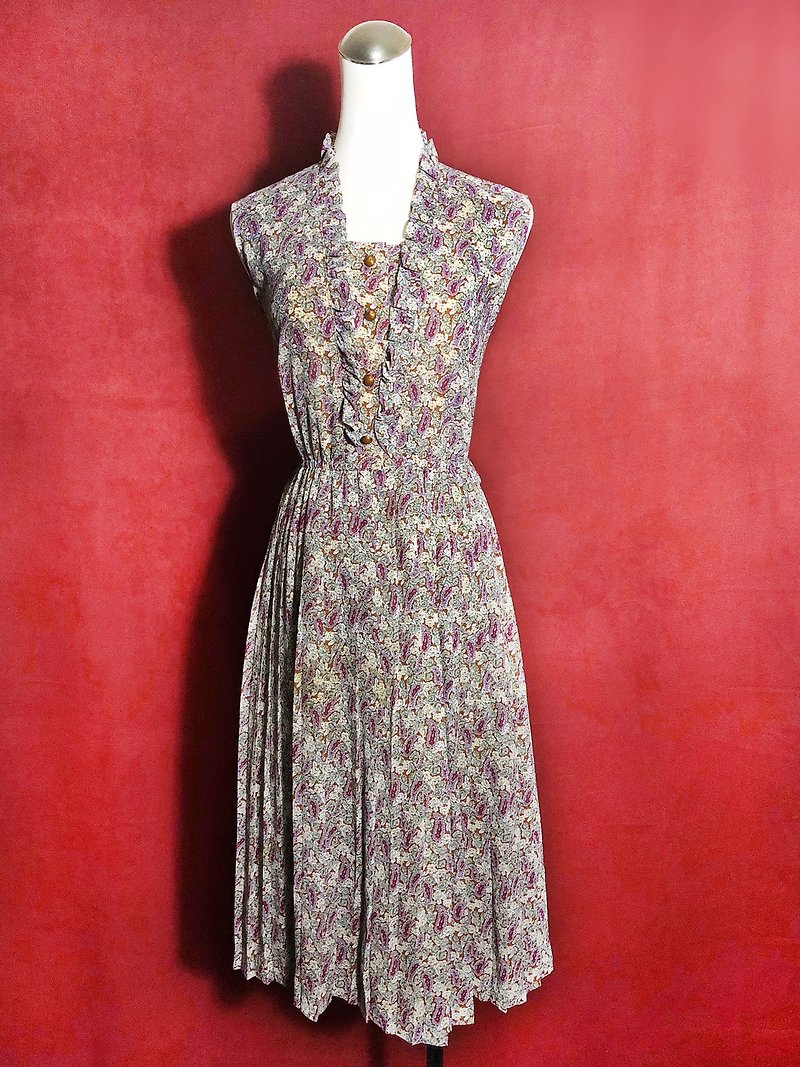 Ruffled flowers and sleeveless vintage dress / brought back to VINTAGE abroad - ชุดเดรส - เส้นใยสังเคราะห์ หลากหลายสี