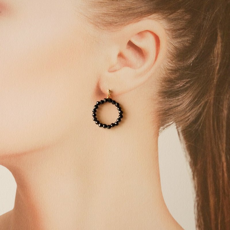 [SUS316] Black spinel ring earrings - Earrings & Clip-ons - Semi-Precious Stones Black