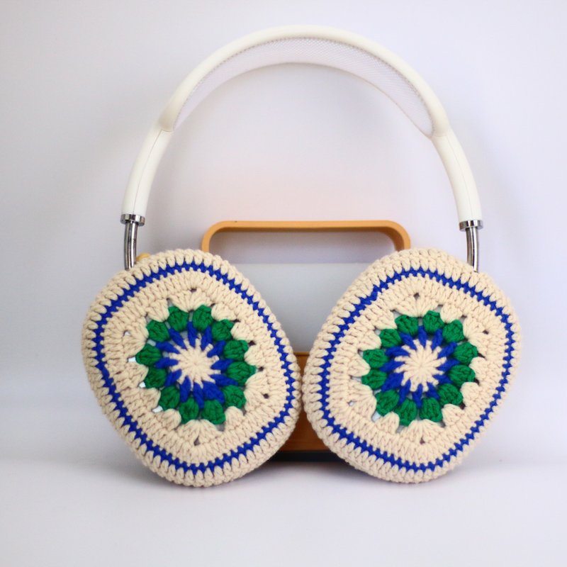 Cute Crochet AirPods Max Case Sony XM5 Protector Headphone Wrapper - Headphones & Earbuds - Other Materials 