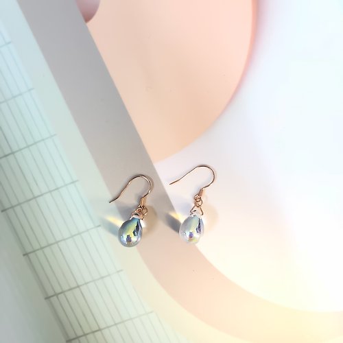 The Layers 簡約幻彩琉璃水滴18K 玫瑰金垂吊式耳環 可換耳夾