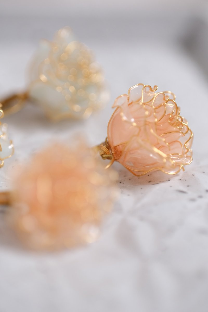 Flowers//Rose Garden/Transparent Rose/Transparent Orange/Ear Hooks/Customized Colors - ต่างหู - เรซิน สีส้ม