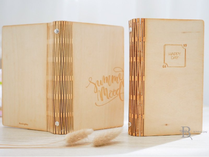 Wooden notebook that can bend over [custom lettering/gift/corporate gifts/school - Notebooks & Journals - Wood Brown