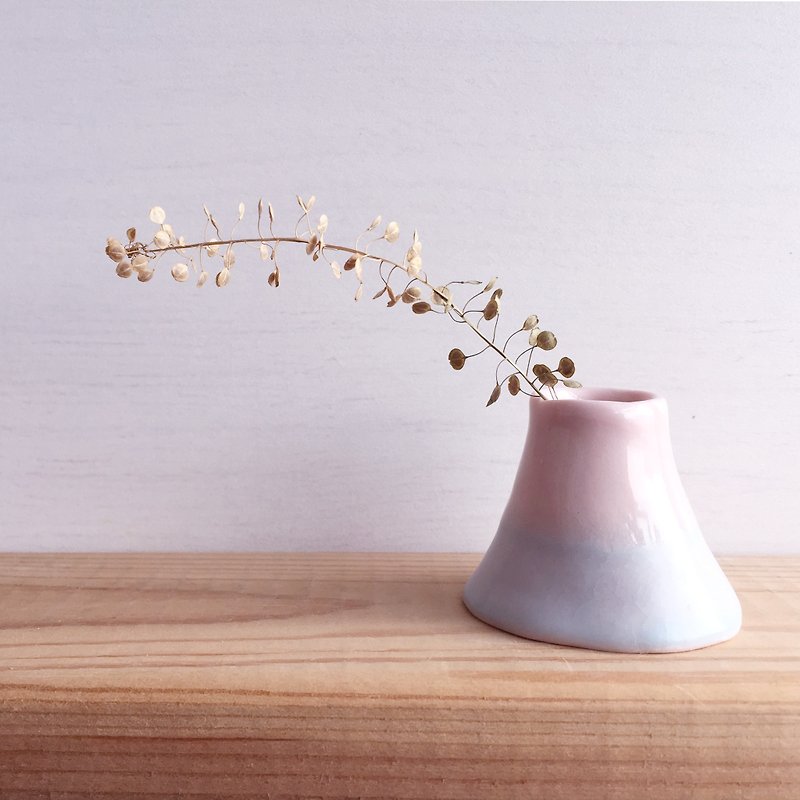 Pink volcano flower - Pottery & Ceramics - Porcelain Pink