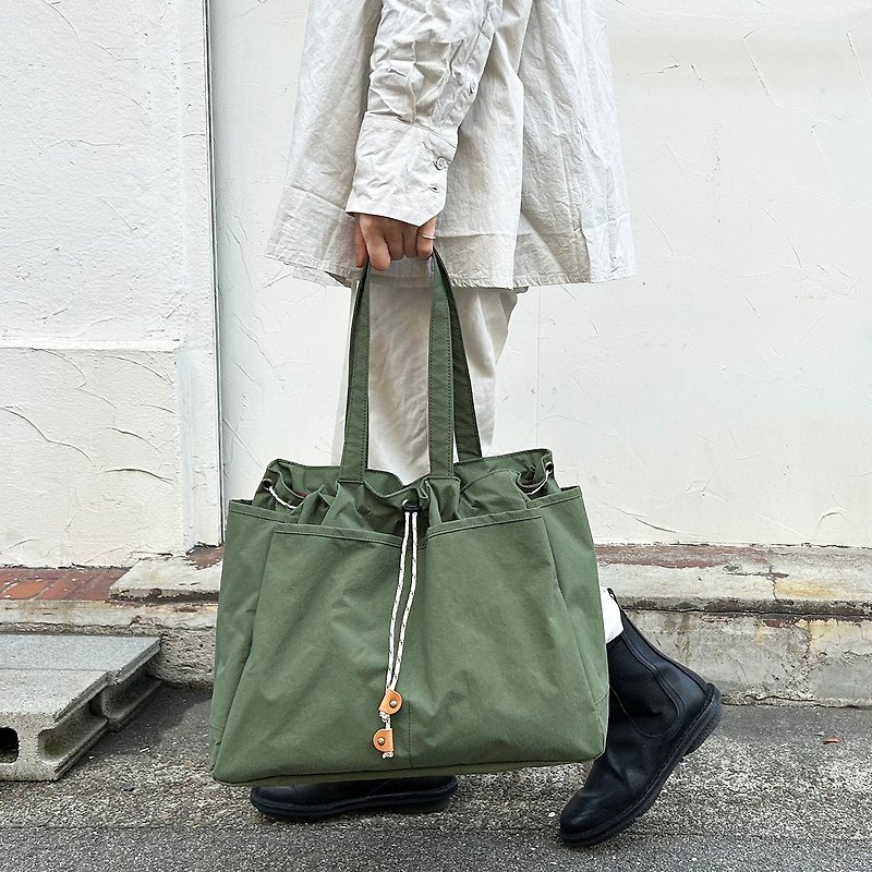 Wagamama Tote Olive KONBU Water-repellent nylon tote bag - Handbags & Totes - Nylon Green