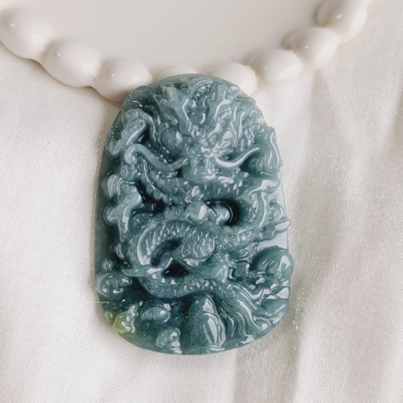 危料 威料 牛仔藍 細糯 龍騰四海 龍牌 | 天然A貨翡翠 - 吊飾/掛飾 - 玉石 