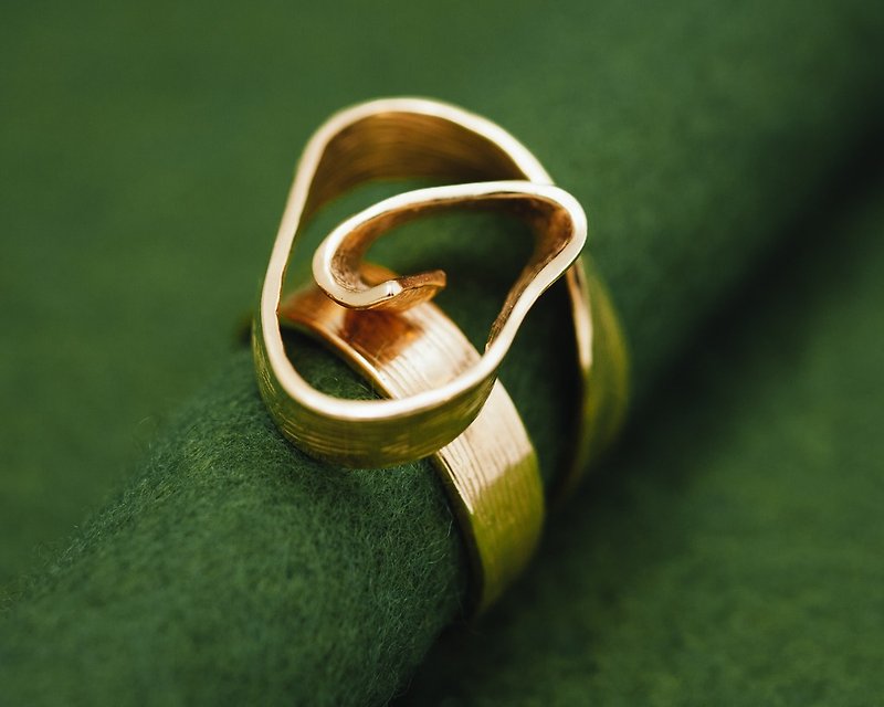 Daikon Peelings ring - Pattern ring - Statement ring - Organic design - แหวนทั่วไป - เงิน สีเงิน