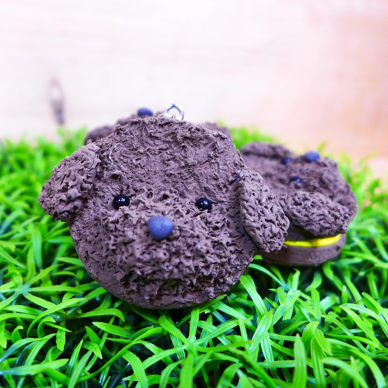 【Saturn Ring】 Petite Planet (Chocolate) | Light Earth. [Saturn Ring] Pet Planet: Poodle (Chocolate) Water repellent. Can change necklace / magnet / pin - Keychains - Clay Brown