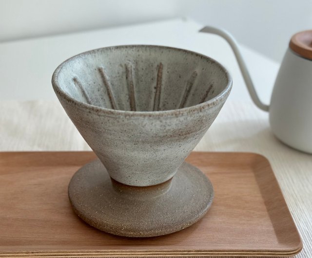 陶器コーヒーフィルター - マットホワイト釉の砂鉄粘土