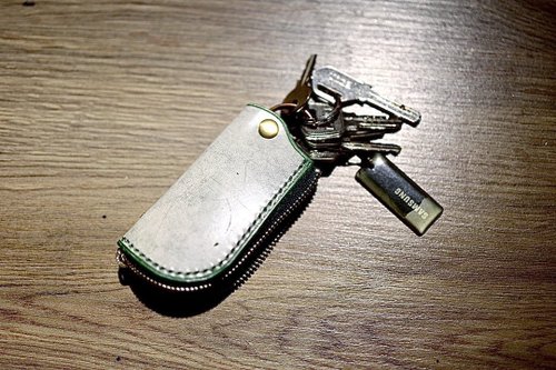 Fabula Design 手工皮革 及 珍珠飾品設計 KEEP n ZIP 手縫皮革拉鍊鎖匙包