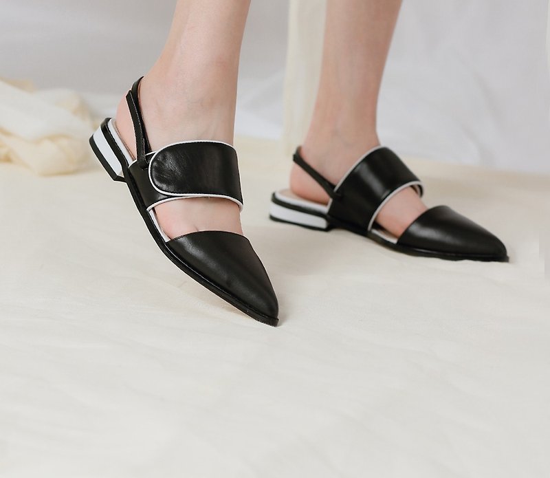 Rolled wide cross belt flat leather sandals black - รองเท้ารัดส้น - หนังแท้ สีดำ