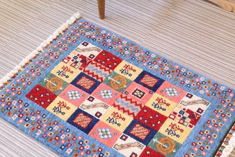 ライトブルー 手織り 絨毯 ハンドメイド ラグ 羊毛&草木染め 83×62cm - 絨毯・カーペット - その他の素材 ブルー