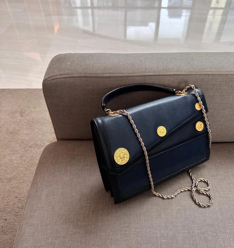 Second-hand bag Celine Celine Earth Gold Coin Dark Blue and Black Briefcase - Briefcases & Doctor Bags - Genuine Leather Black