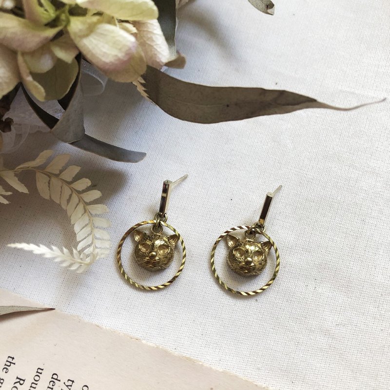 Bronze cat Clip-On earrings can be changed - ต่างหู - ทองแดงทองเหลือง หลากหลายสี