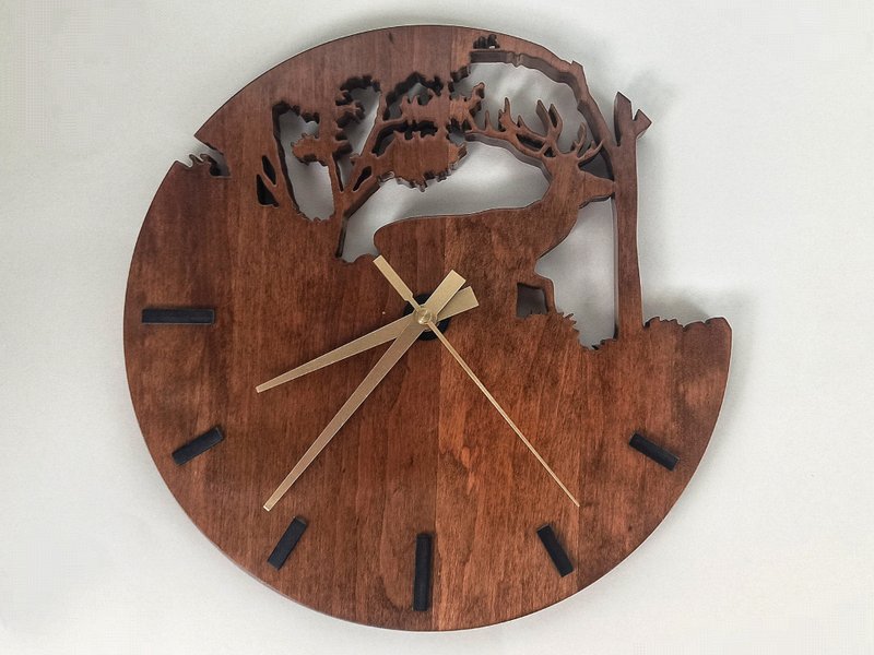 Silent Decorative Wall Clocks Handmade Wooden 30 cm Reindeer - 時鐘/鬧鐘 - 木頭 咖啡色