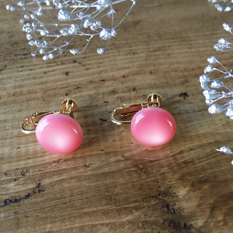 Soft marble color earrings (Pink) - 耳環/耳夾 - 塑膠 粉紅色