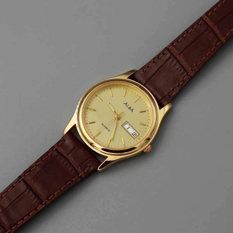 ALBA Premium Neutral Antique Quartz Watch - Men's & Unisex Watches - Other Metals 