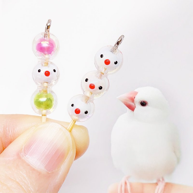 [Macro Food World] Hand-composition bird three-color ball earrings (single ear earrings) - ต่างหู - เรซิน หลากหลายสี