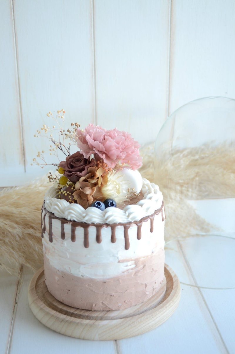 Simulation. Tierra Milkshake Preserved Flower Cake Flower Gift/ Birthday Cake/ Mother's Day Cake/ - ช่อดอกไม้แห้ง - พืช/ดอกไม้ 