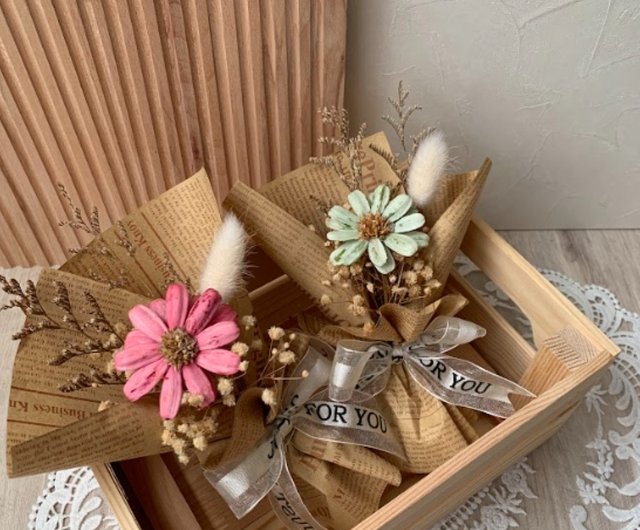 マーガレットの小さな花束/ドライブーケ - ショップ Le Petit Florist