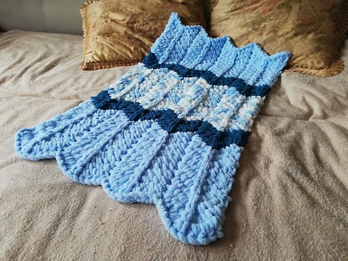 weRparents Baby shower gift blanket blue crib blanket soft plush blanket