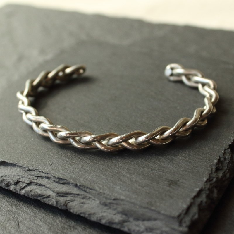 Tin × silver bracelet [Braid Tin Bangle] Bangle Silver metal Japan - Bracelets - Silver Silver