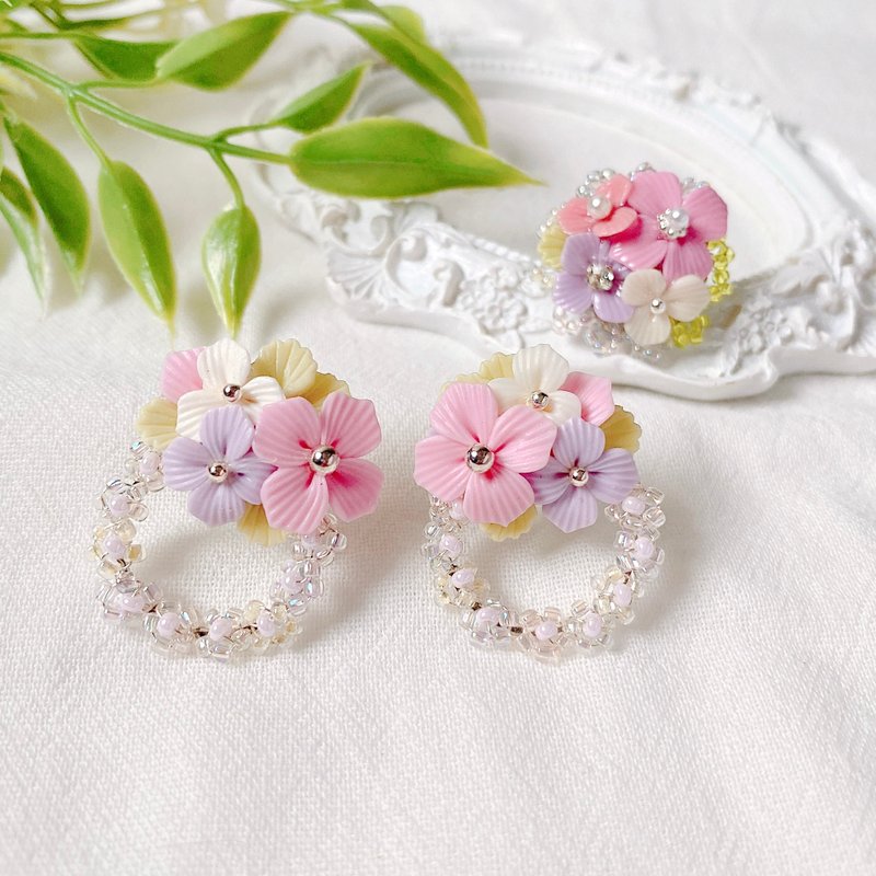 ガーデンラプソディ ハンドメイドイヤリング + リングセット - ピアス・イヤリング - 粘土 多色