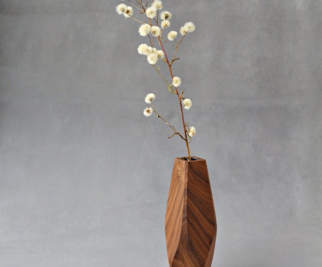 波状の木製の花瓶、ミニマリストの花差し - ショップ Woodstorming