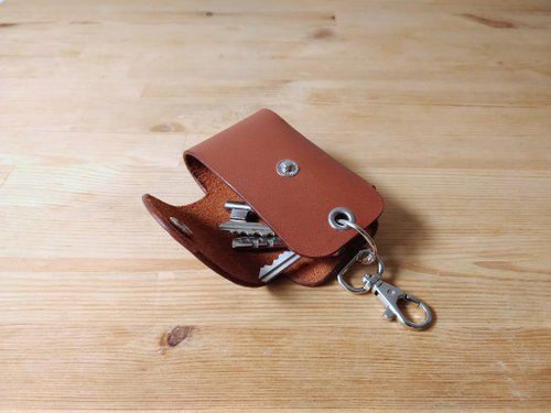 Real Leather key case leather key holder leather key wallet for 6 keys key  chain - Shop Anger Refuge Keychains - Pinkoi