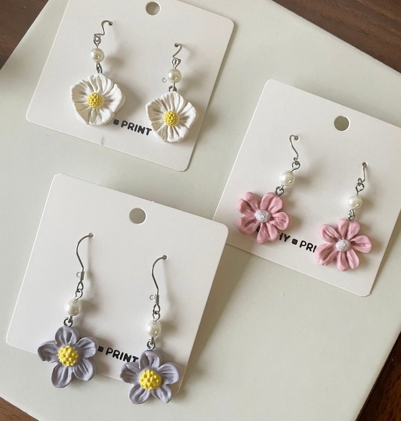 Three-dimensional flower series - Earrings & Clip-ons - Other Materials 