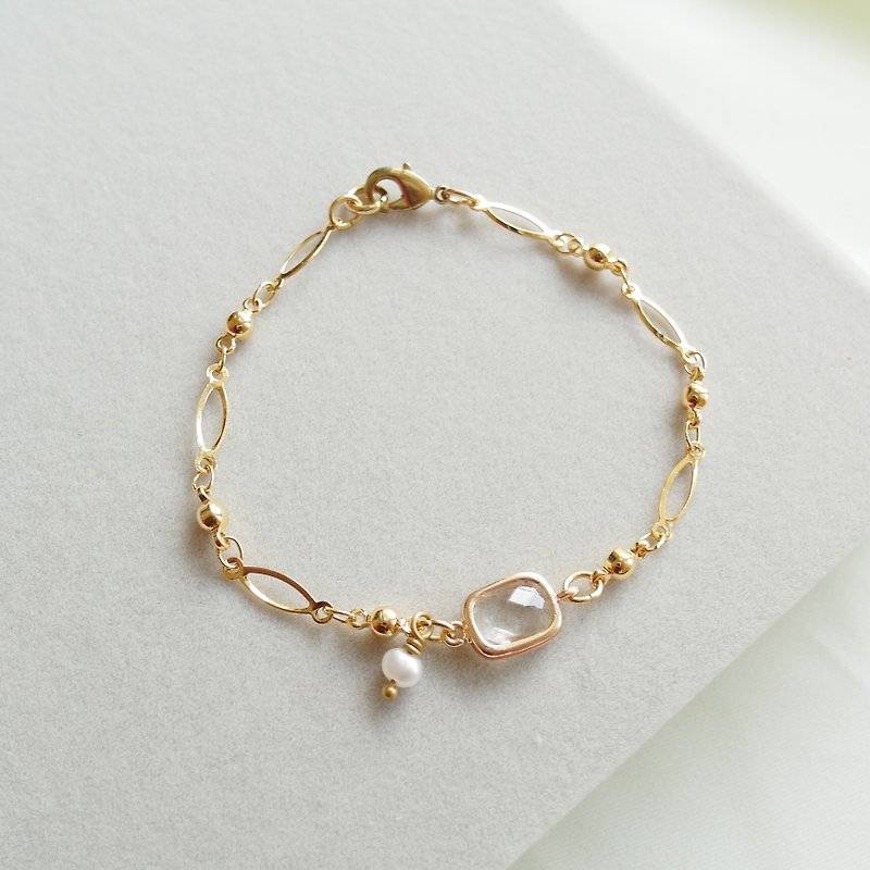 Swing pearl series of fine-plated zircon bracelet - through the white - สร้อยข้อมือ - โลหะ ขาว