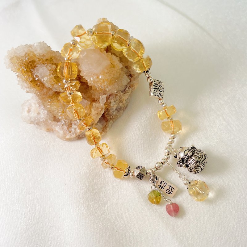 Citrine Sterling Silver Lucky Cat Bracelet - สร้อยข้อมือ - คริสตัล 