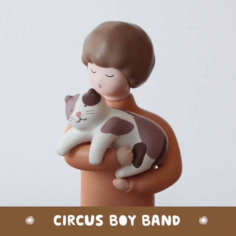 Xinghuichaowan CBB Hugging Cat Series Doll (Basic) - Stuffed Dolls & Figurines - Plastic Brown