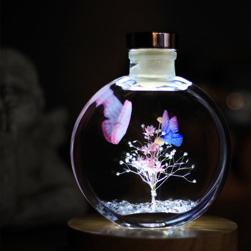 EROS 蝴蝶浮游花瓶 輕扇彩翼小夜燈 不凋花 永生花 乾燥花 客製化禮物