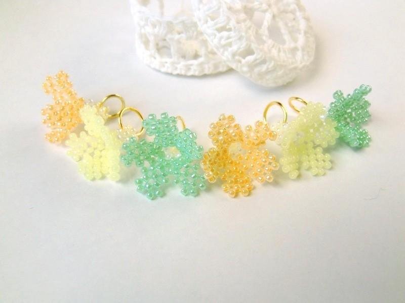 妖精の帽子 3色セット・B　繊細 レース 爽やか 清楚 上品 かわいい 可憐 花 フラワー 黄 オレンジ 緑 梔子 くちなし 菜の花 薄浅葱 桜草 プリムラ 春 - 項鍊 - 玻璃 黃色