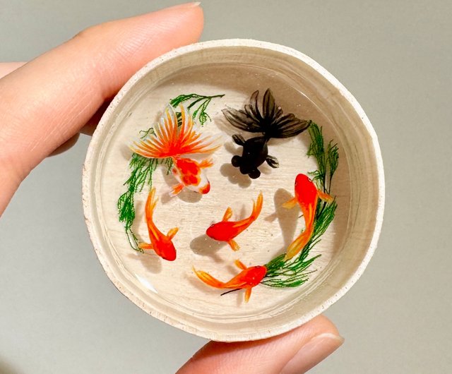 ガラス工芸★泳ぐ金魚の置物 ガラス工芸☆泳ぐ金魚の置物 ガラス工芸☆泳ぐ金魚の置物