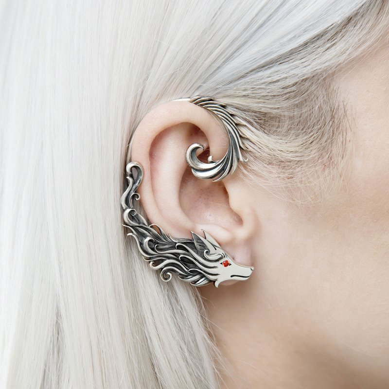 Silver wolf ear cuff with piercing, wolf earring - Earrings & Clip-ons - Sterling Silver Silver