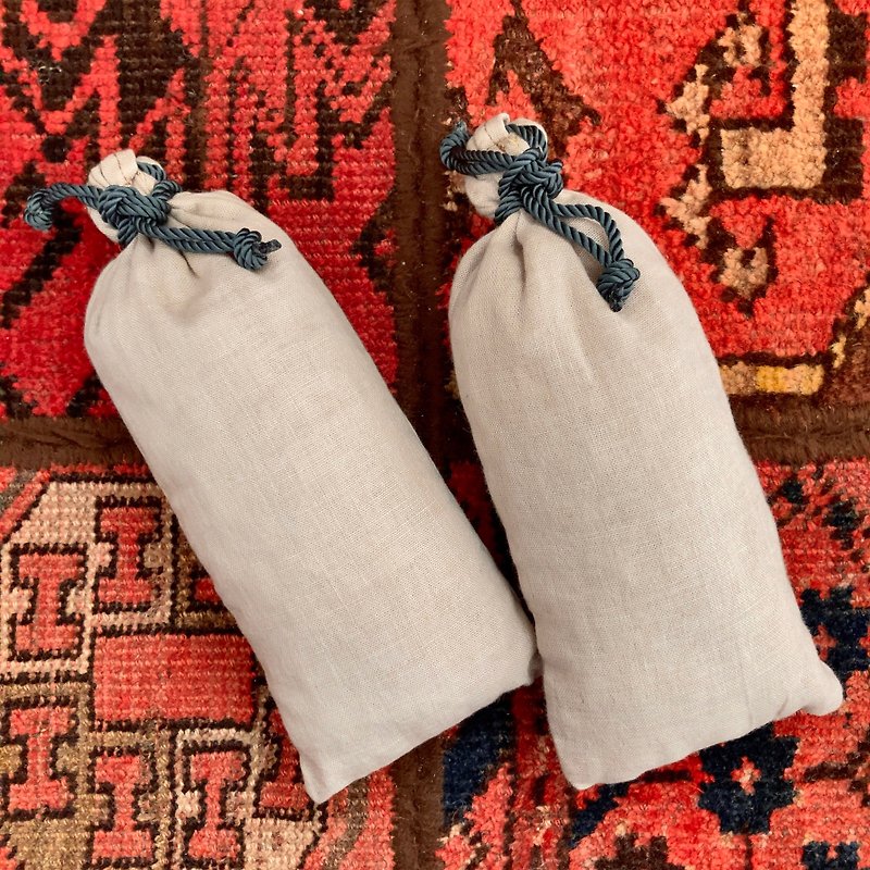 Deodorizing sustainable Hinoki shoe keepers L size cypress dyed linen sachet - อื่นๆ - ผ้าฝ้าย/ผ้าลินิน 