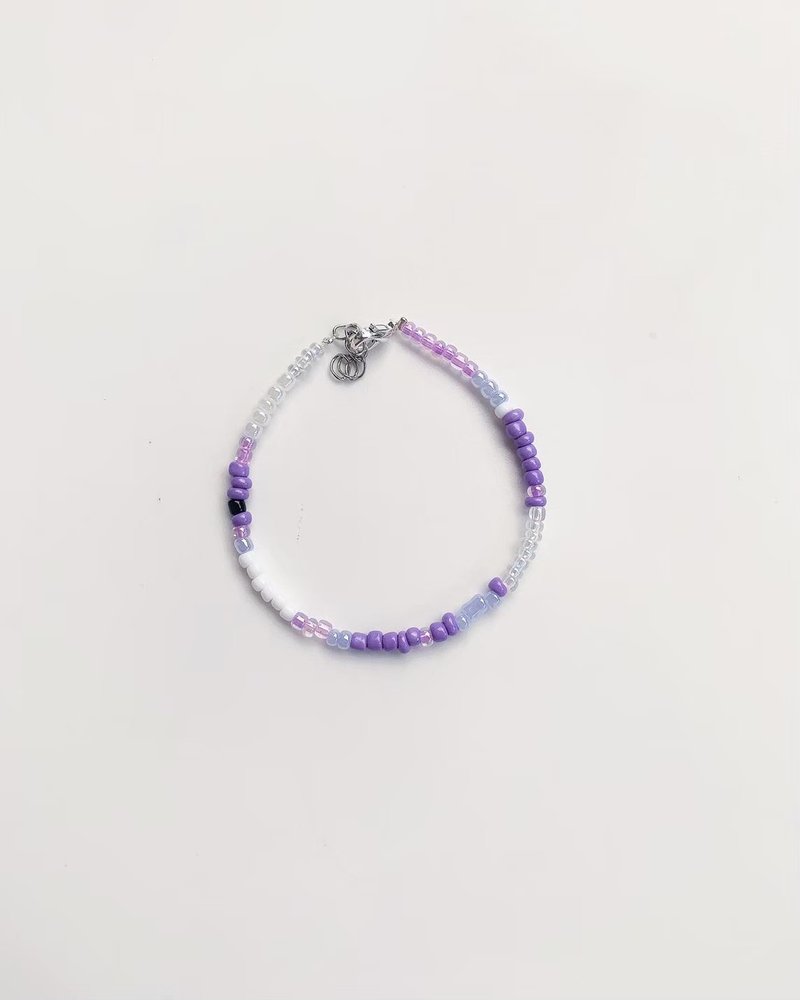 Wallah studio : bts (inspired) purple bead bracelet, adjustable size, minimalist - 手鍊/手環 - 貴金屬 紫色