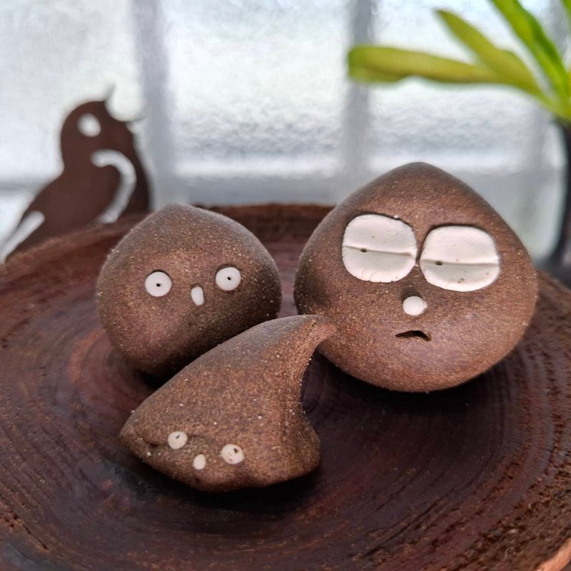 陶偶一家人系列- 5號 療癒系手作陶偶 文創 擺飾 - 公仔/玩偶 - 陶 